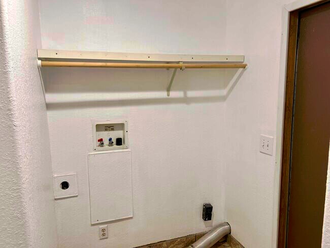 Building Photo - 5296 Comanche