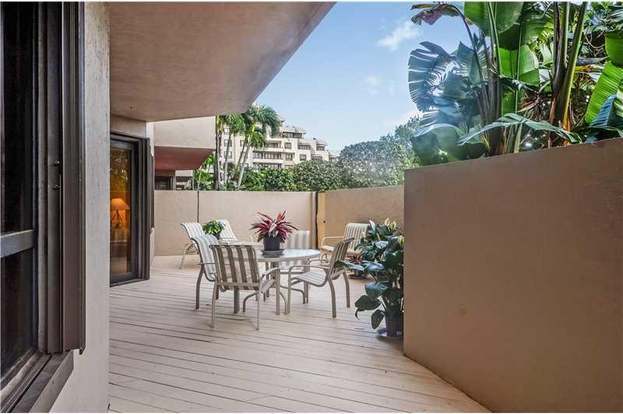 Building Photo - 251 Crandon Blvd