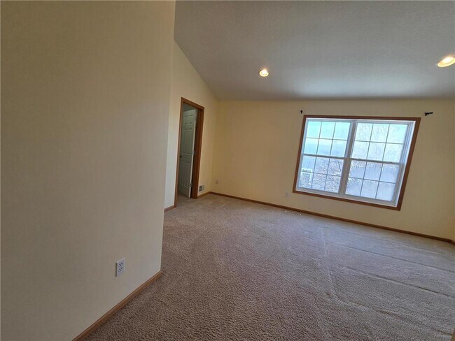 Building Photo - 15842 Frisian Ln