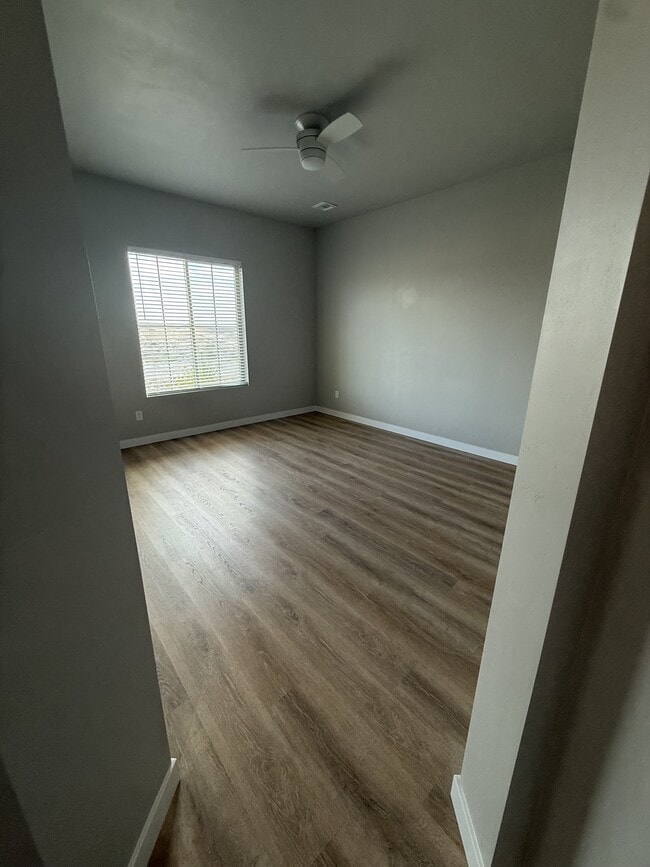 Building Photo - 1367 Harker Ct