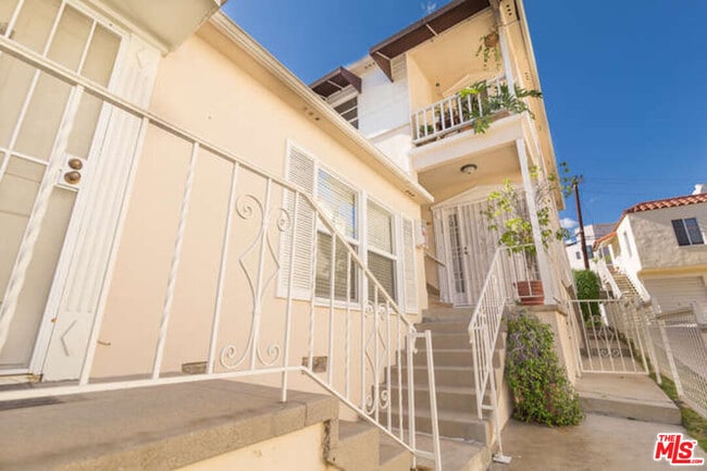 Building Photo - 10773 Massachusetts Ave