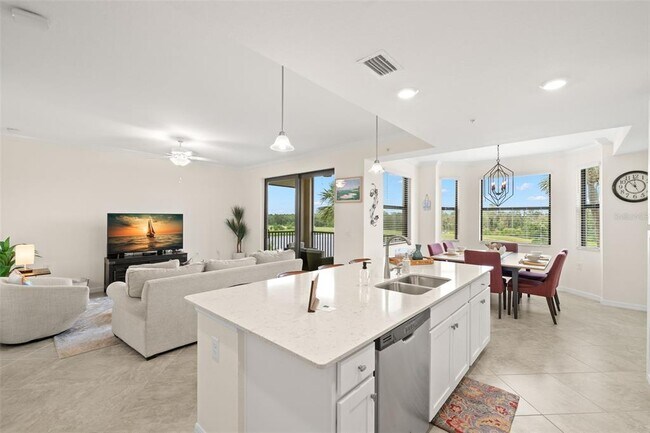 Building Photo - 17520 Gawthrop Dr