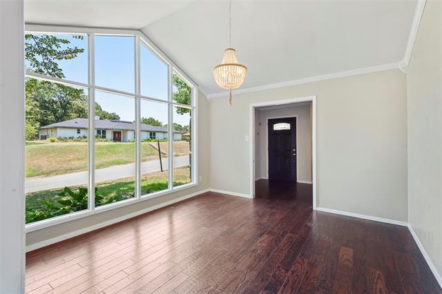 Building Photo - 1403 Cliffwood Rd