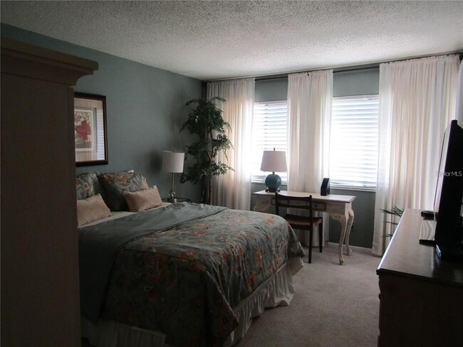 Building Photo - 4516 Longwater Chase