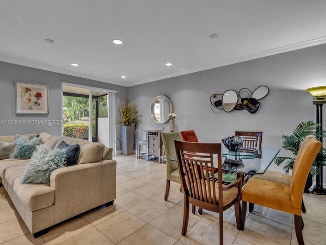 Building Photo - 9719 Darlington Pl