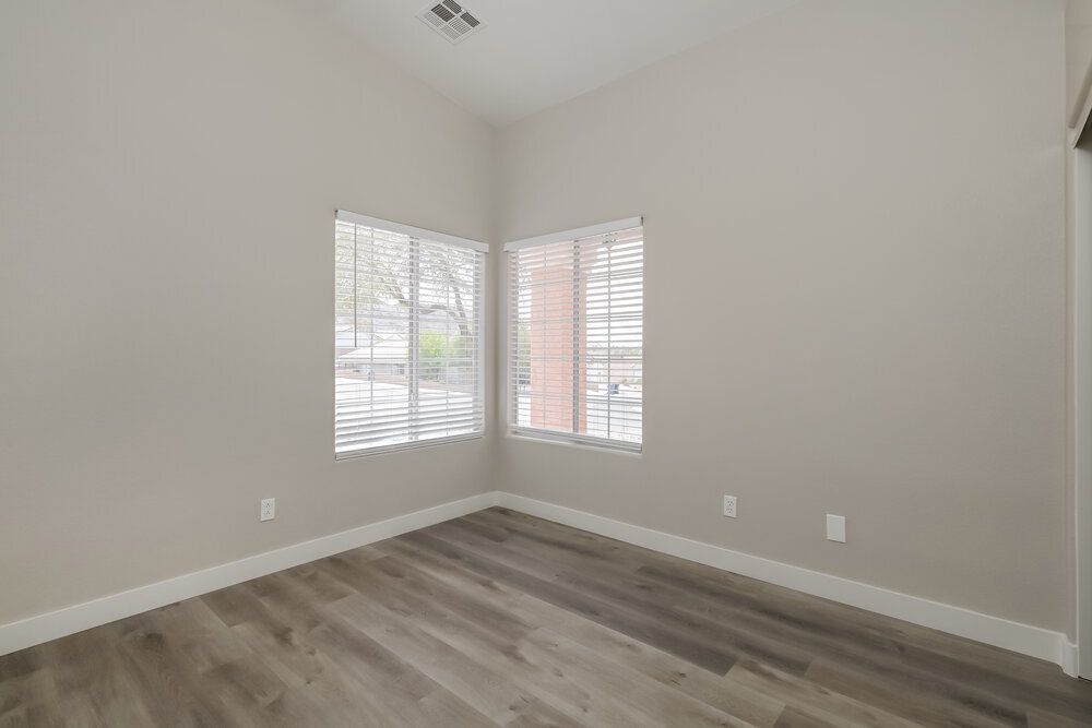 Building Photo - 456 Palegold St