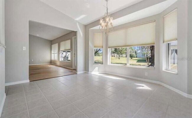 Building Photo - 1520 Canberley Ct