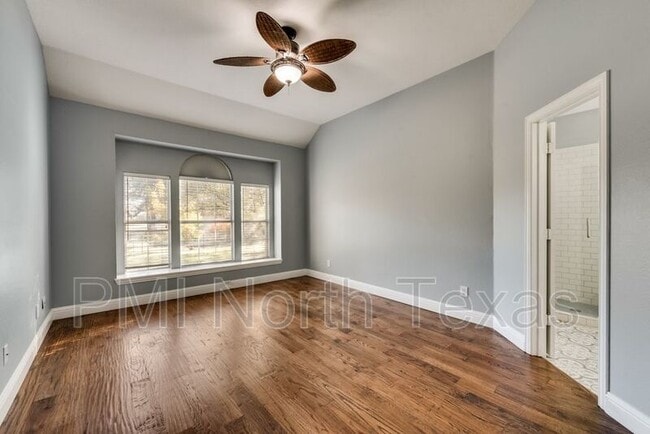 Building Photo - 6000 Charleston Dr