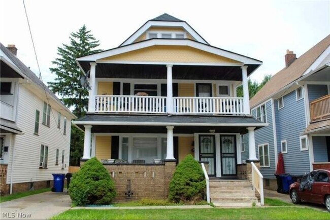 Primary Photo - 650 E 130th St