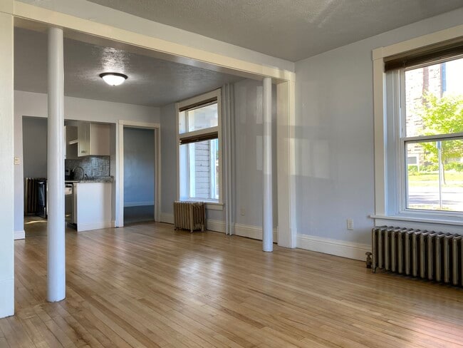 Building Photo - 249 W Baraga Ave
