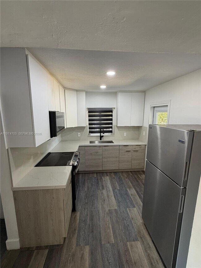 Building Photo - 59 NW 115th St