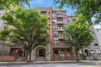 Building Photo - Bristol On Broadway - Midtown Apartment