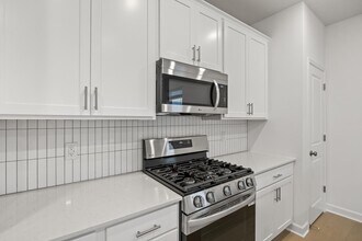 Building Photo - NEW CONSTRUCTION - 4 Bed 3 Bath Single Family Home in Cottage Grove with 2 Car Garage