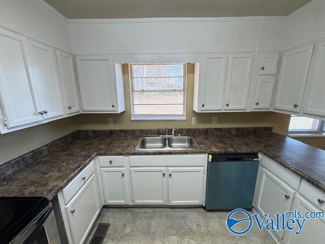 Building Photo - 3104 Cumbres Cir NW