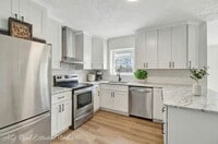 Building Photo - 4220 Boudinot Ave