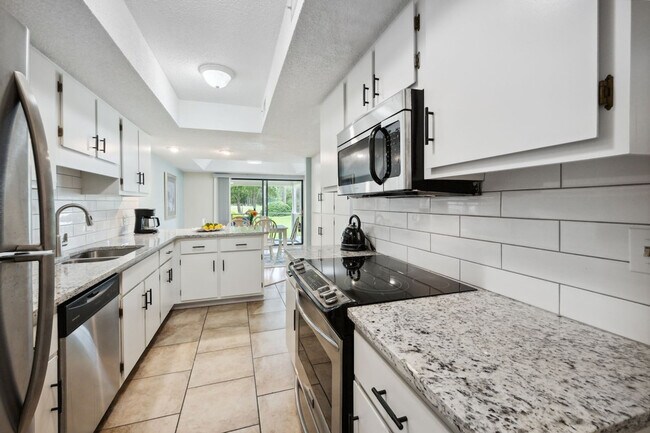 Building Photo - 393 Aspen Loop