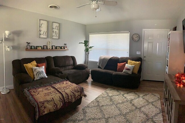 Building Photo - 103 Lassere Cir