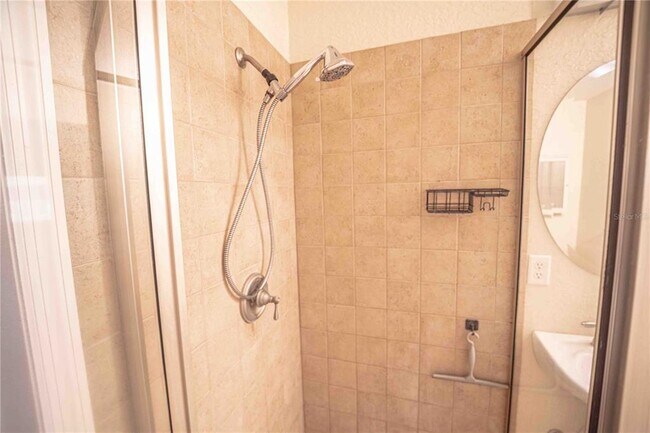Building Photo - 1409 Broken Oak Dr