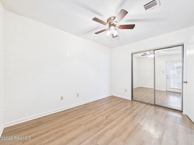 Building Photo - 446 Failla Rd