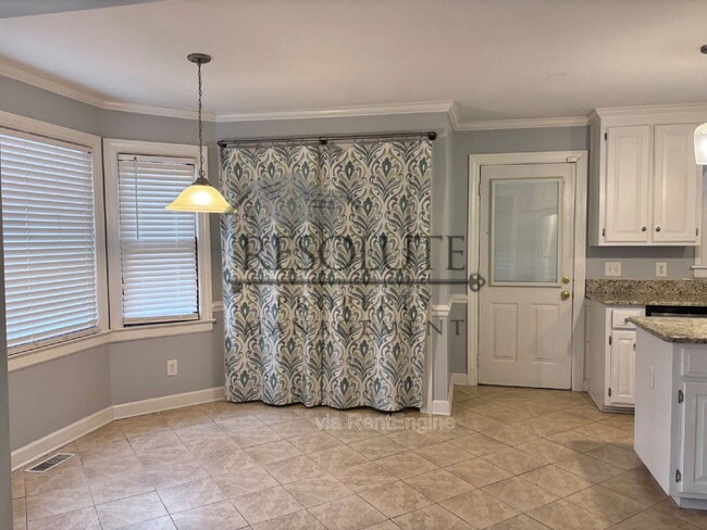 Building Photo - 207 Leeward Ct