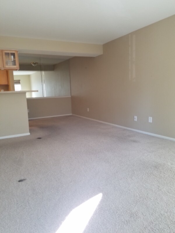 Building Photo - 9212 E Arbor Cir