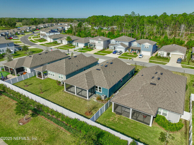 Building Photo - 42 Myrtle Oak Ct