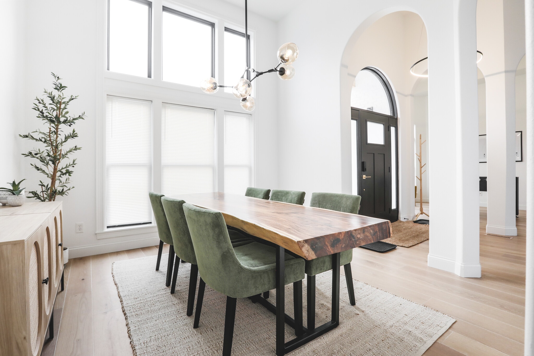 Building Photo - 2010 Merlin Dr