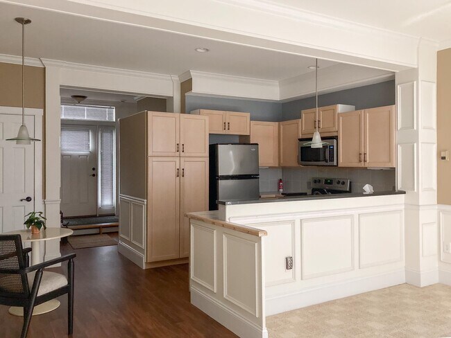 Building Photo - 38 Pebble Beach Rd