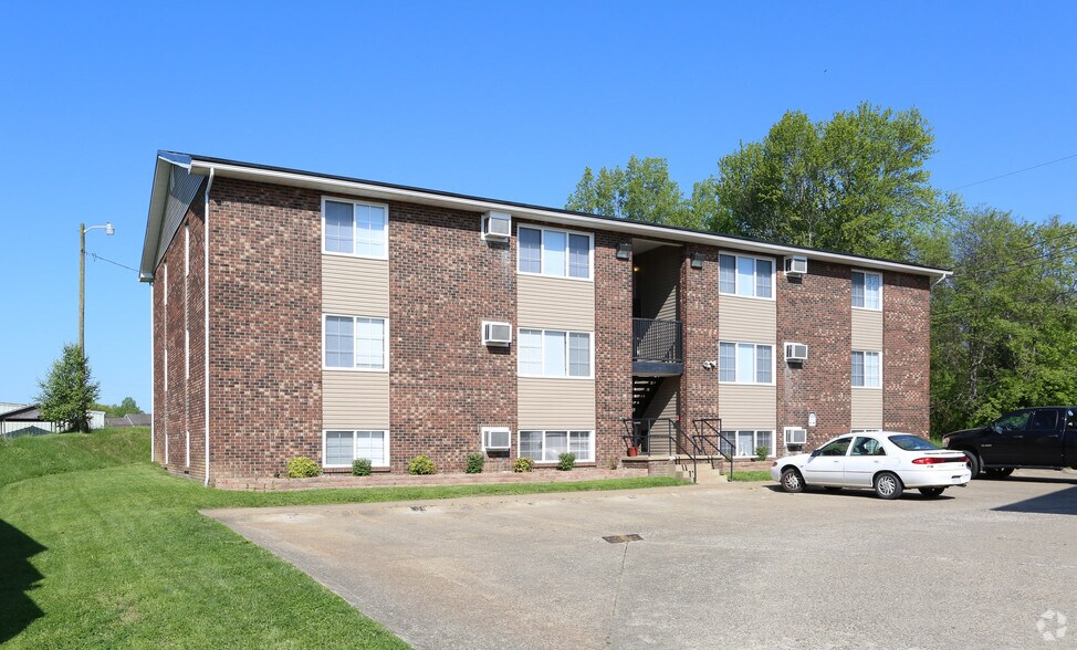 Building Photo - Main Street Apartments