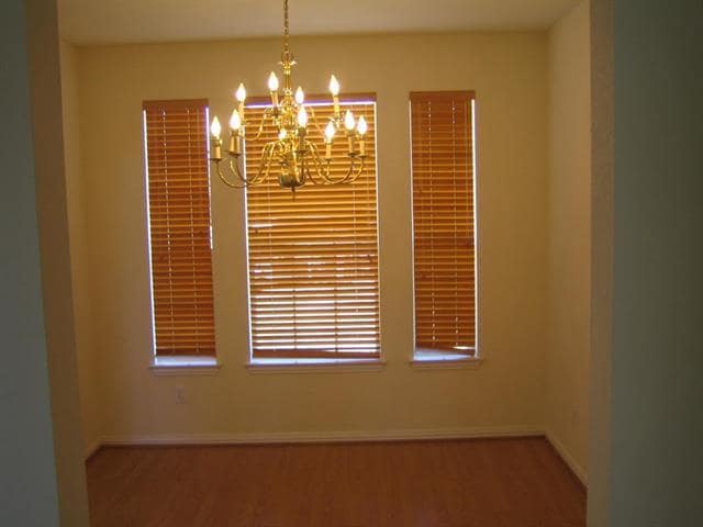 Building Photo - 1005 Leoti Ln