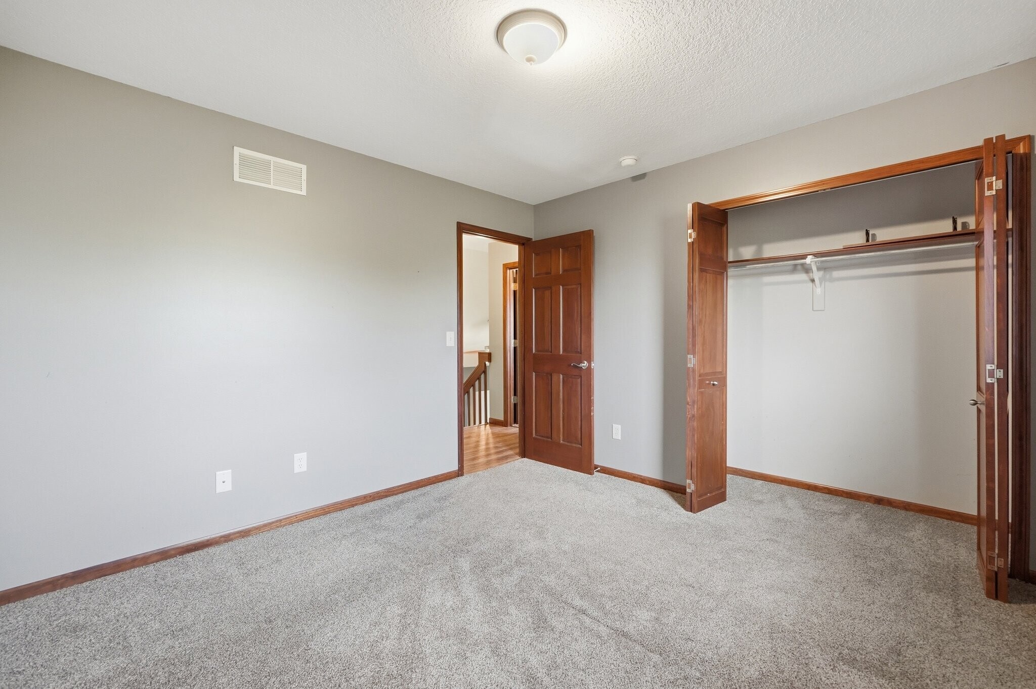 Building Photo - 3632 Astoria Way