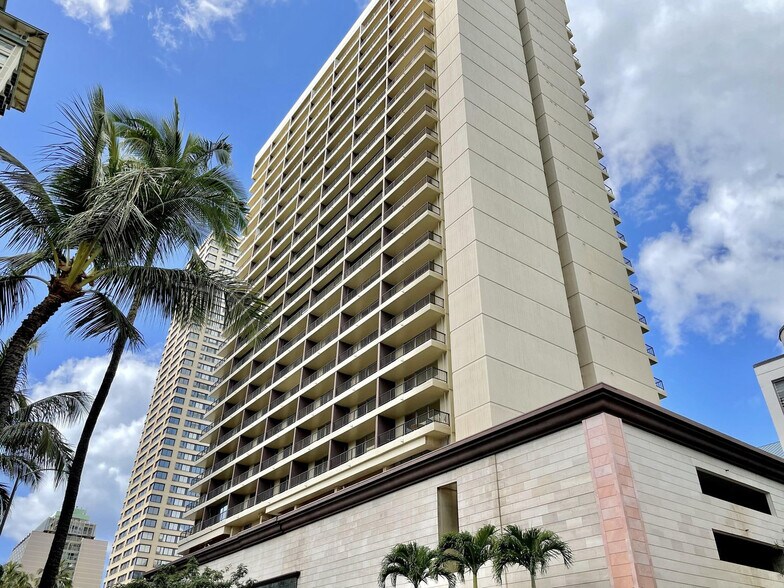 Building Photo - 440 ?Olohana St