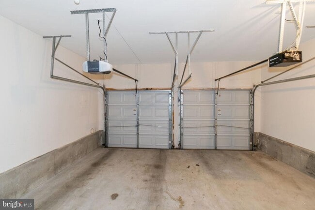 Building Photo - 9085 Purvis Dr