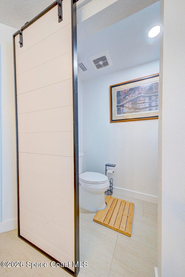 Building Photo - 30 Westview Ln