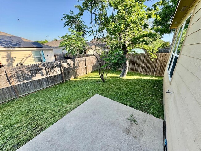 Building Photo - 5716 Knoll Pines Pass