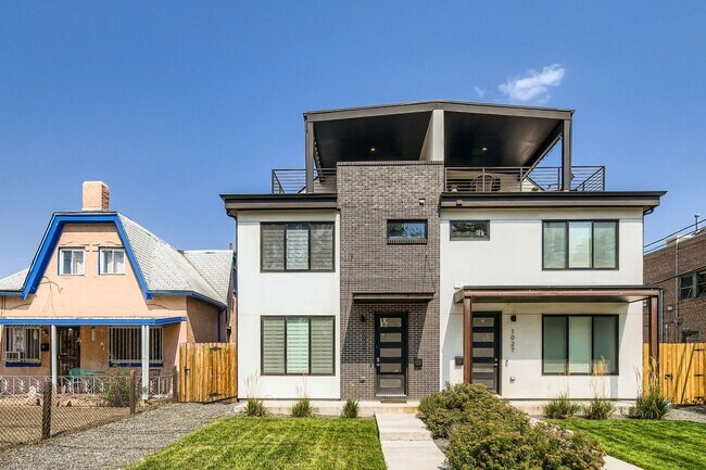 Building Photo - Beautiful, Modern 3 Bed/ 4 bath Home in Curtis Park! FIRST MONTHS RENT FREE!