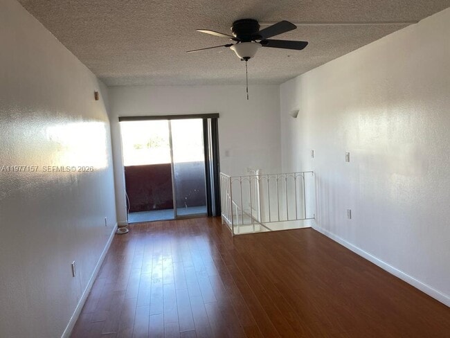 Building Photo - 6580 W Flagler St