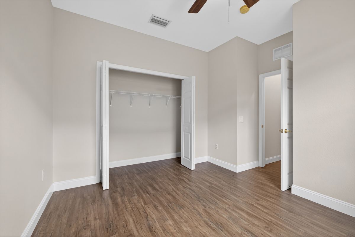 Building Photo - 14214 Manchester Dr