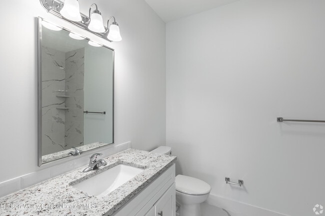 Building Photo - 59 Hillside Rd