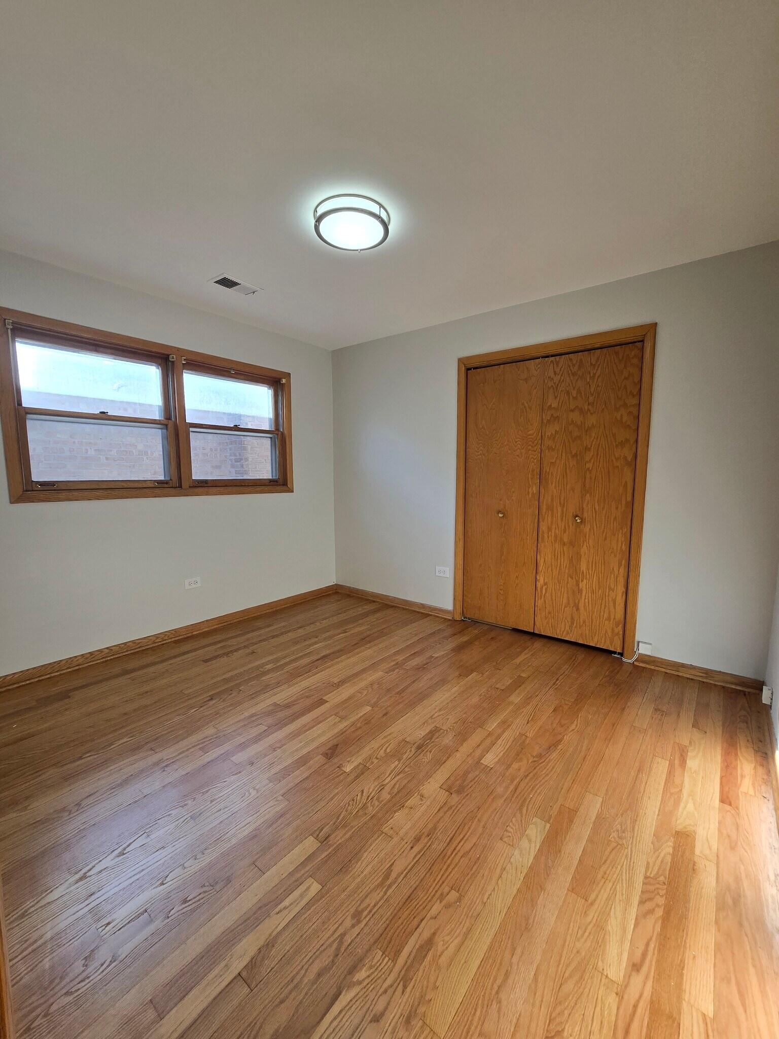 Building Photo - 6042 S Kolmar Ave