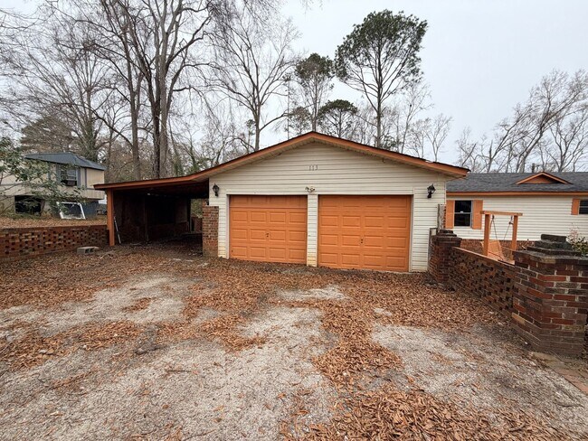 Building Photo - 113 Bream Ave