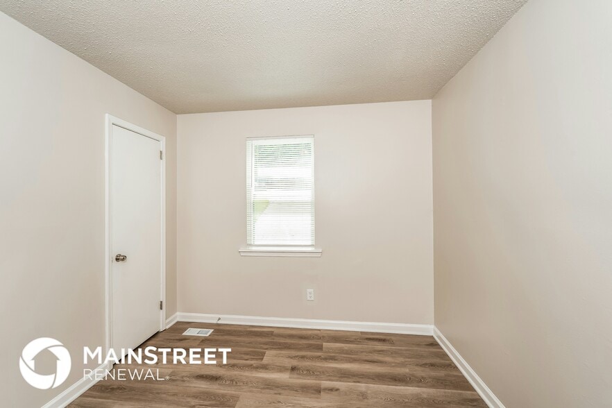 Building Photo - 4204 Denniston Cir