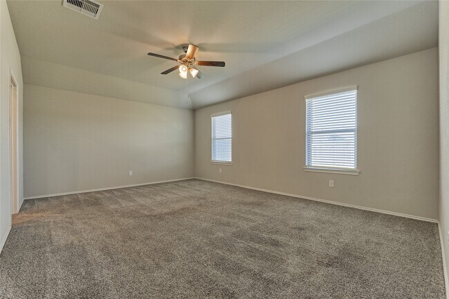 Building Photo - 13959 Leigh Lake Ln