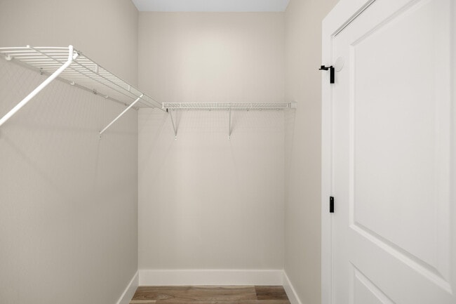 Building Photo - 119 Spruce St