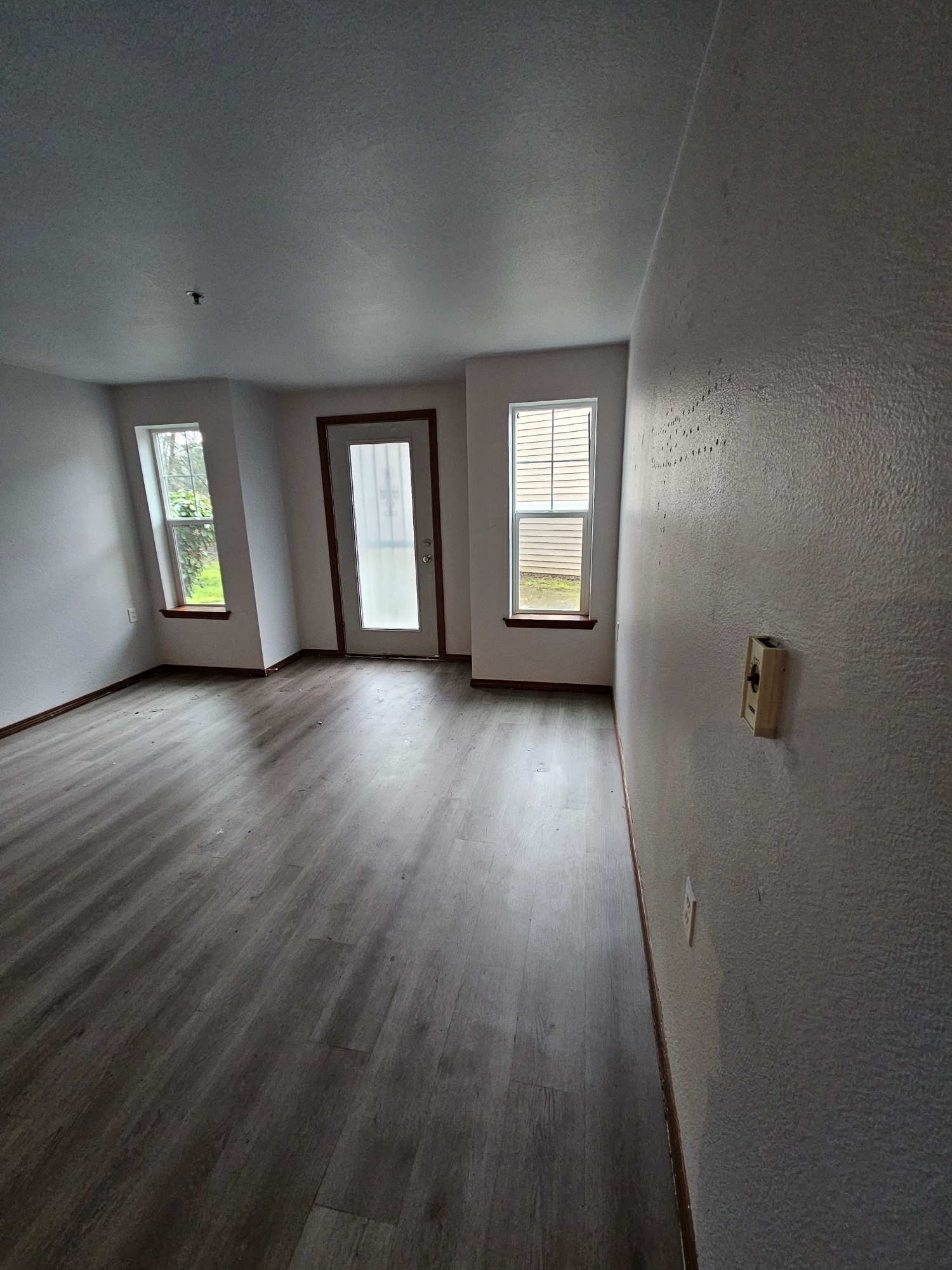 Building Photo - 11527 Highway 99