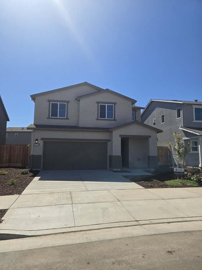 Building Photo - Newly Constructed Four Bedroom Home Short Distance to Shopping, Easy Bay Area Commute!