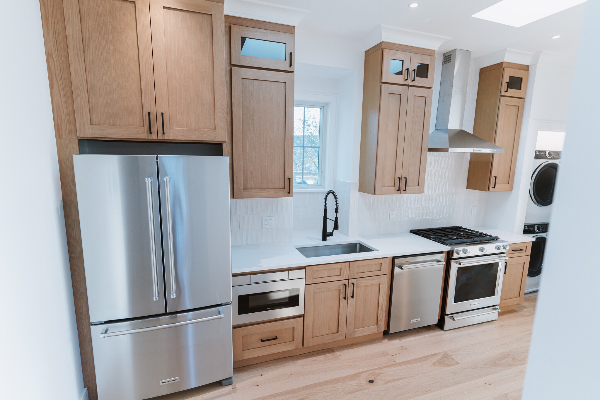 Building Photo - 5 Thurston St