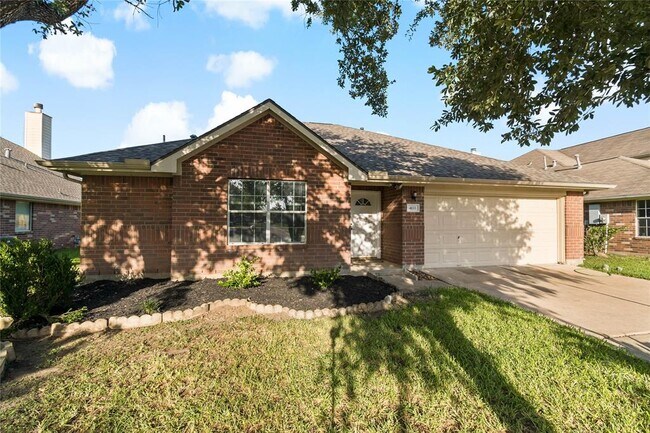 Primary Photo - 4111 Mustang Rd