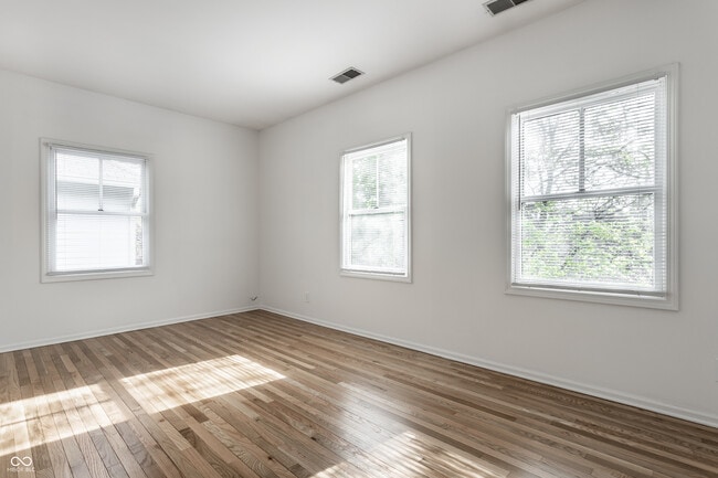 Building Photo - 1509 N New Jersey St