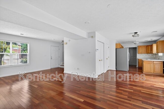 Building Photo - 1104 Rolfe Ln